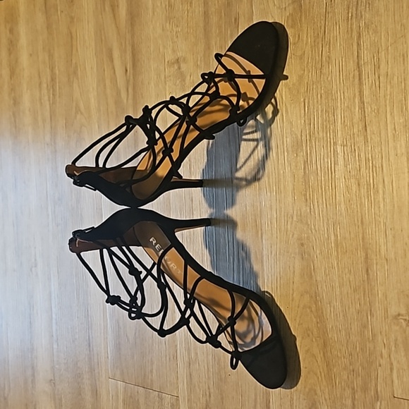 🖤NWT~Report Strappy Zip Back Heels Size 6.5 - Picture 11 of 11